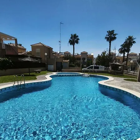 Casa Claro Maison Familiale 4 Confort, Piscine, Quartier Residentiel Balcones Holiday home *